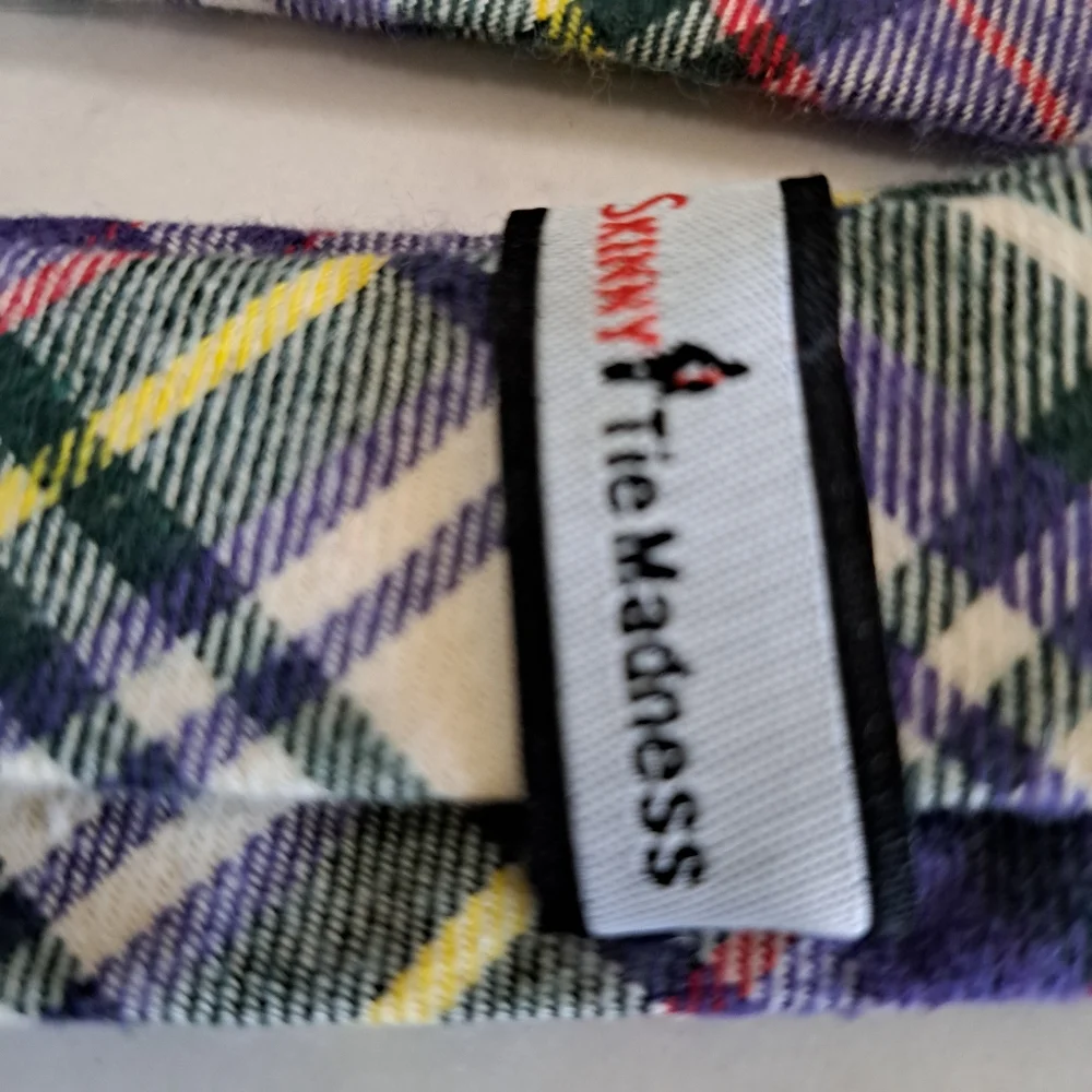Skinny‎ Tie Madness Purple and Green Plaid Tie Like New
